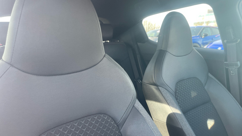 Nissan Juke 1.0 DiG-T N-Connecta 5dr DCT Petrol Hatchback